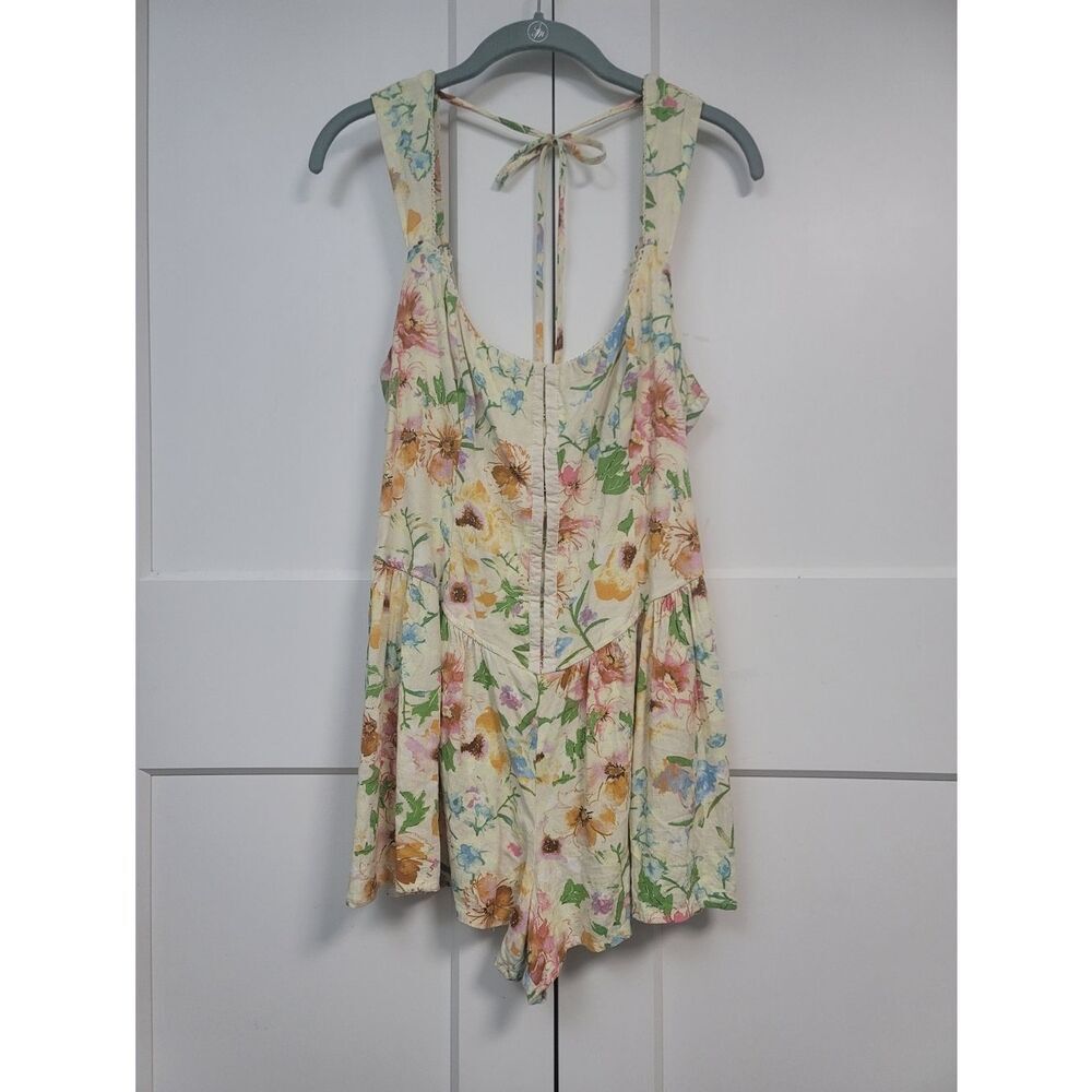Wild Fable Floral Hook and Eye Romper Yellow Pastel Boho Cottagecore Sleeveless - Picture 2 of 9